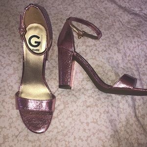NWOT Guess Shantel3 Ankle Strap Block Heels
